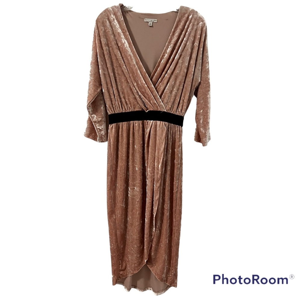 Eva Mendes Cocktail winter velvet dress